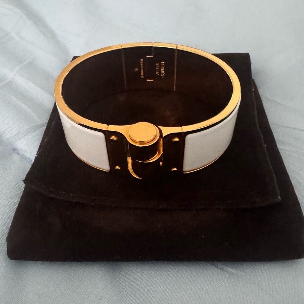 Hermes Enamel Hinged Bracelet - Size Pm - image 1